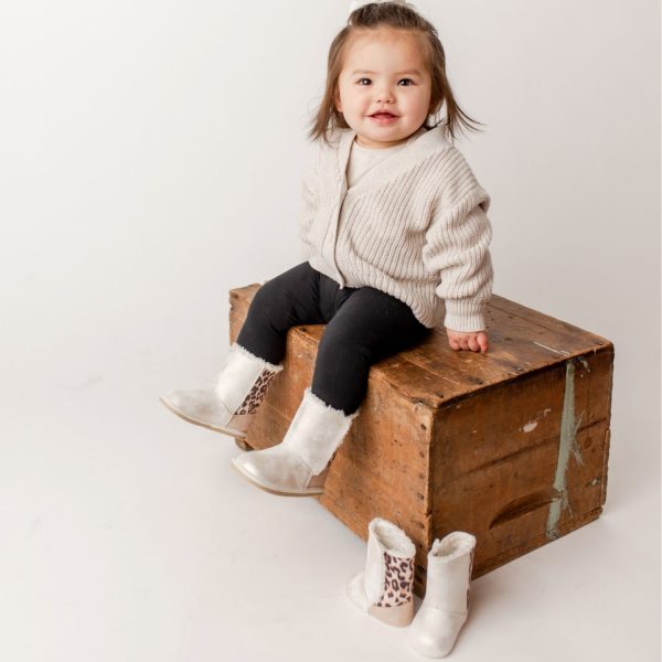 <span>Autumn</span> Infant Ivory Shimmer w/Animal Print Boot w/Sherpa Trim - Image 9